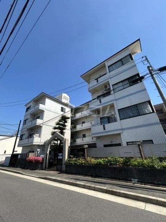 ヴィラロイヤルYUKIの外観