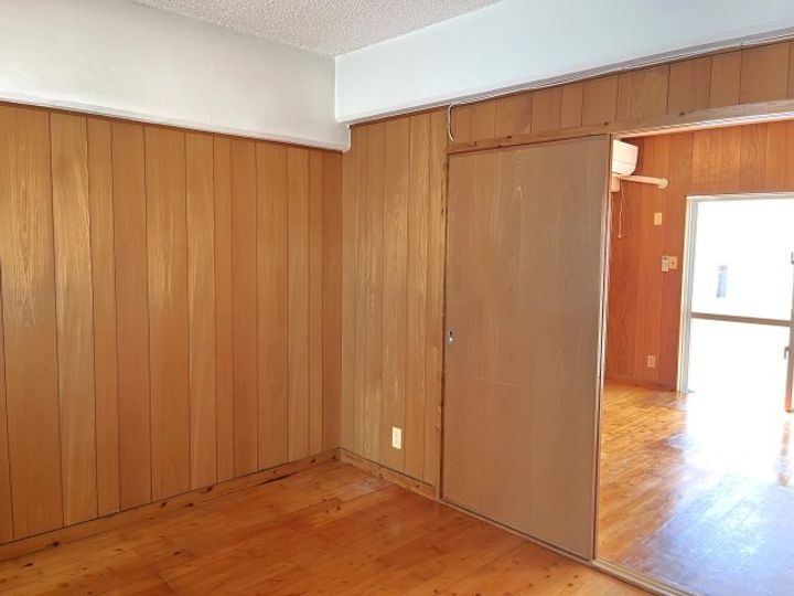 コーポ長田の居間