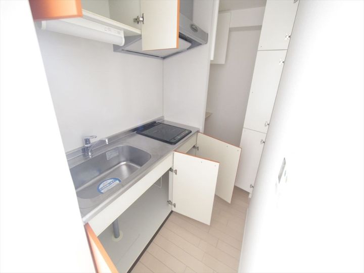 NSZEAL大曽根のキッチン