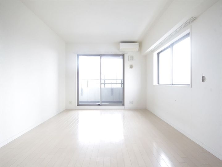 NSZEAL大曽根の内装