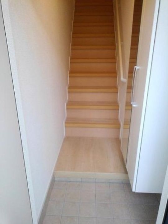 佐賀県鳥栖市養父町(アパート)の賃貸物件の玄関