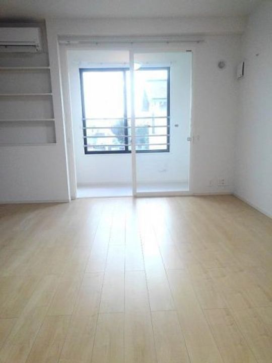 佐賀県鳥栖市養父町(アパート)の賃貸物件の居間