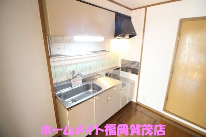 福岡県福岡市西区野方2(アパート)の賃貸物件のキッチン