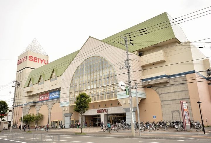 ルミエール西町の周辺