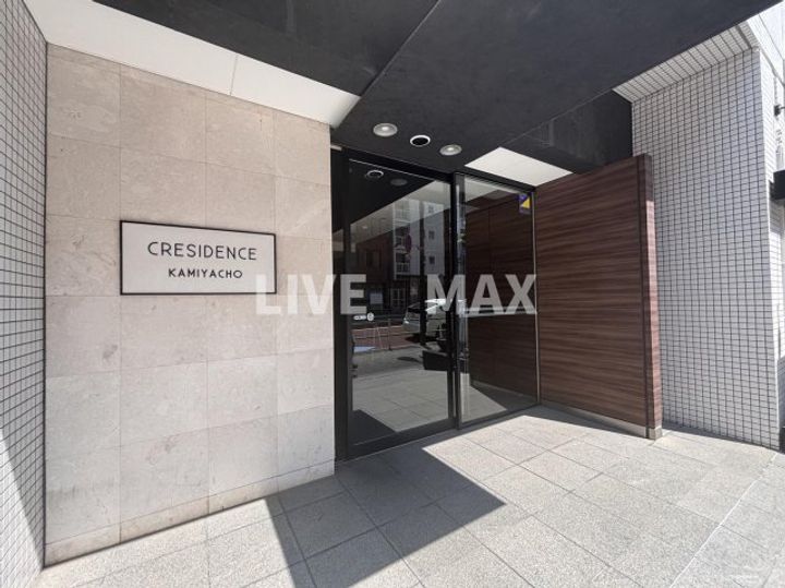 クレジデンス神谷町の地図