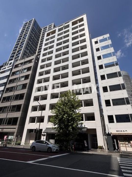 クレジデンス神谷町の外観