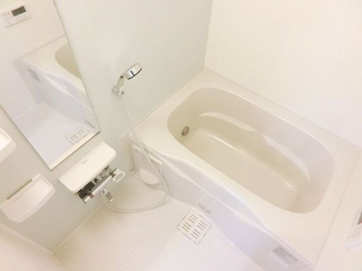 サンヴェール茂原Dの風呂