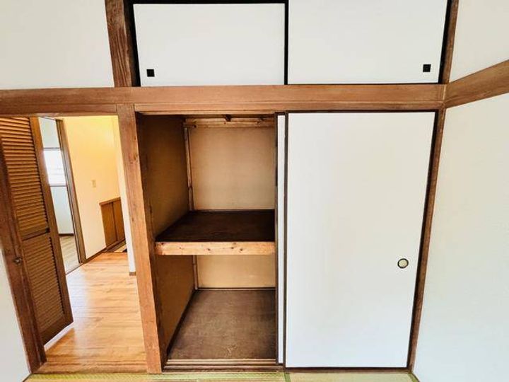 富士山荘IIの内装