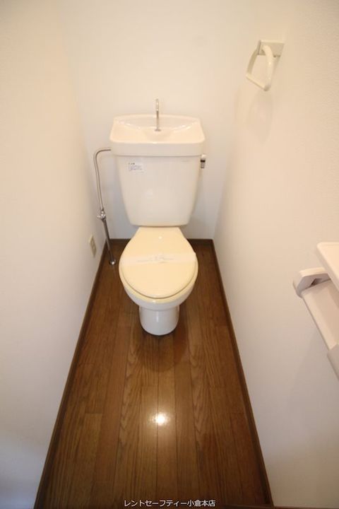 中野ビルの内装