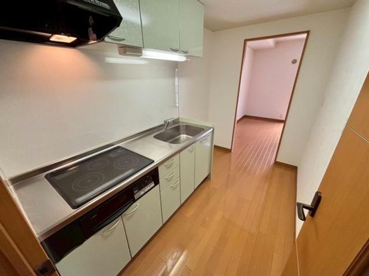 エルフィナ八王寺A・B・C・Dのキッチン