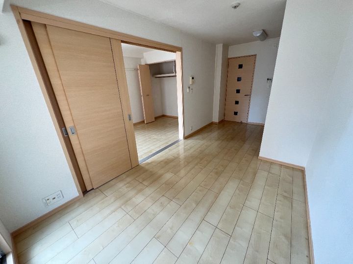 大阪府東大阪市長堂2(マンション)の賃貸物件の居間