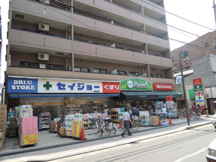 サンヴィアーレU IIの周辺