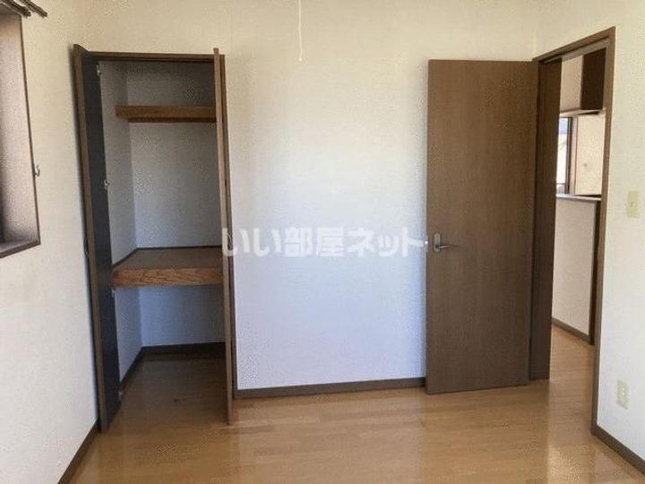 ヒカリコーポC棟のその他画像