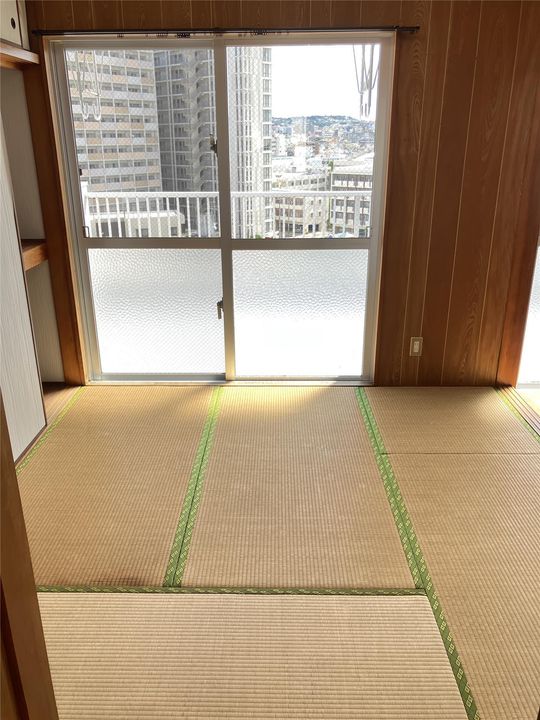 嘉数マンションの内装