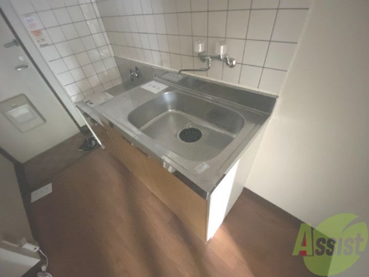 アトレー成田町のキッチン