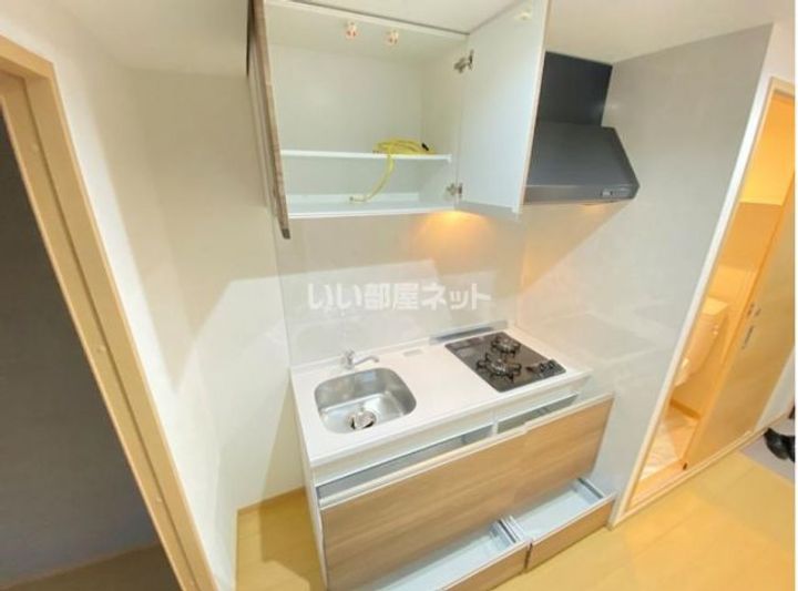 栃木県宇都宮市大通り3(マンション)の賃貸物件のキッチン