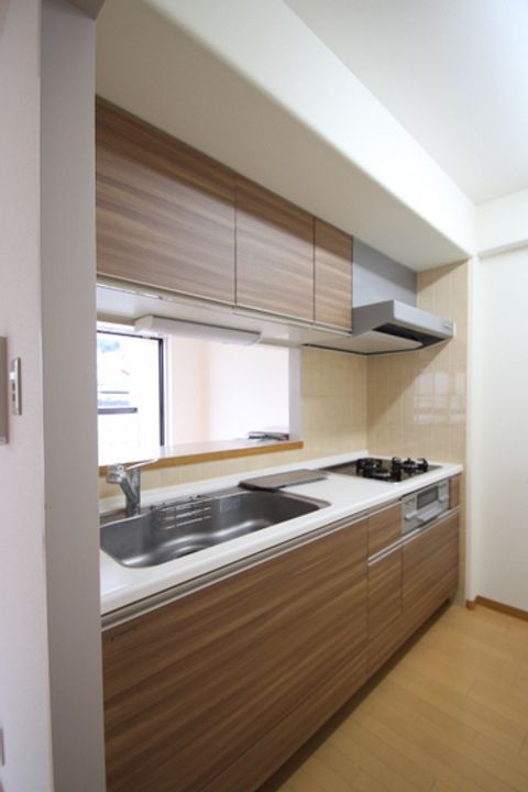 岡山県岡山市中区門田本町3(マンション)の賃貸物件のキッチン