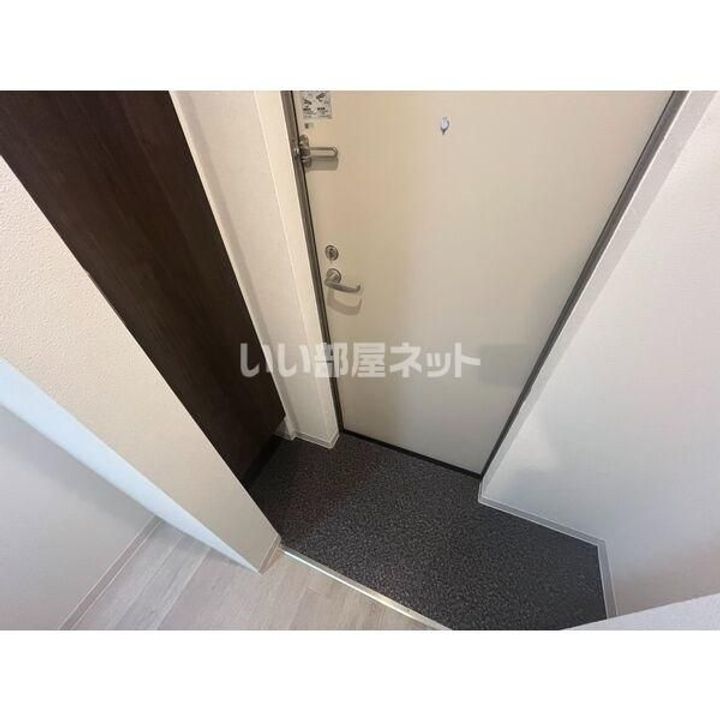 埼玉県さいたま市北区本郷町(アパート)の賃貸物件の玄関