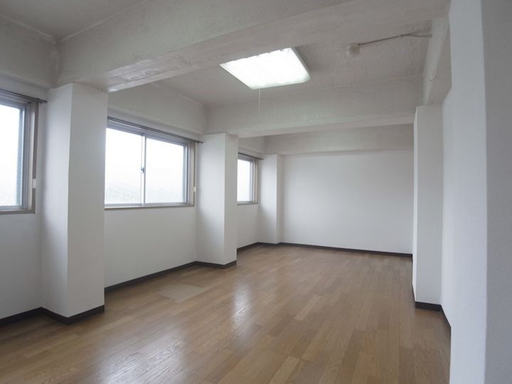 上賀茂松柏の居間