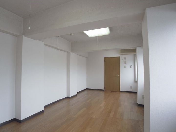 上賀茂松柏の内装