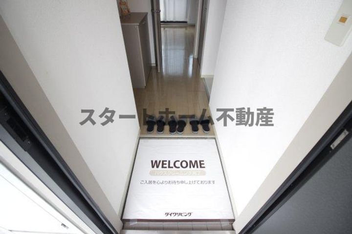 徳島県板野郡藍住町矢上字原(アパート)の賃貸物件の玄関