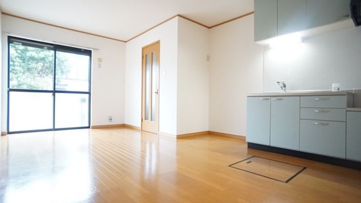 三重県鈴鹿市野町東1(一戸建)の賃貸物件の居間