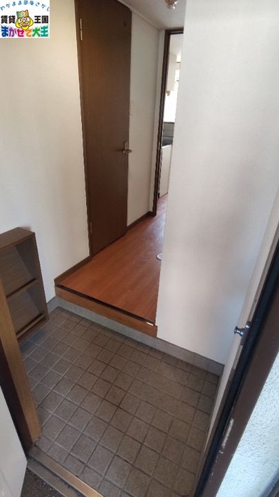 長崎県長崎市白鳥町(マンション)の賃貸物件の玄関