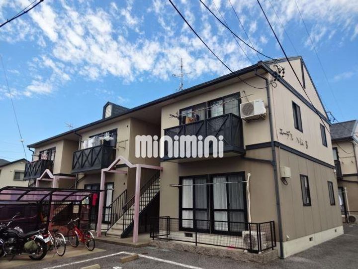 エーデルハイム B棟の外観