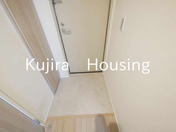 埼玉県春日部市大畑(アパート)の賃貸物件の玄関