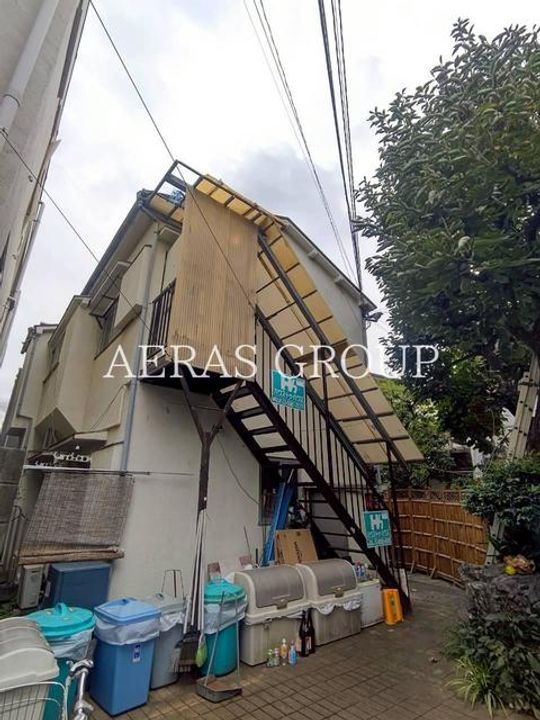 関アパート1の外観