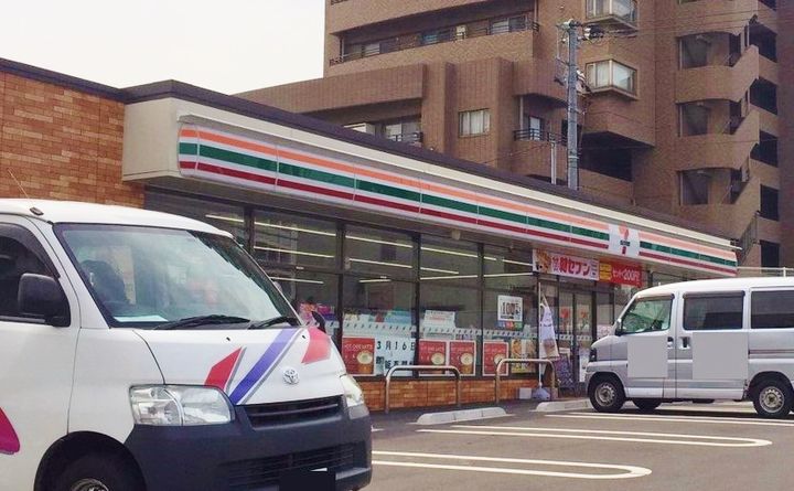 シャーメゾンシエロの周辺