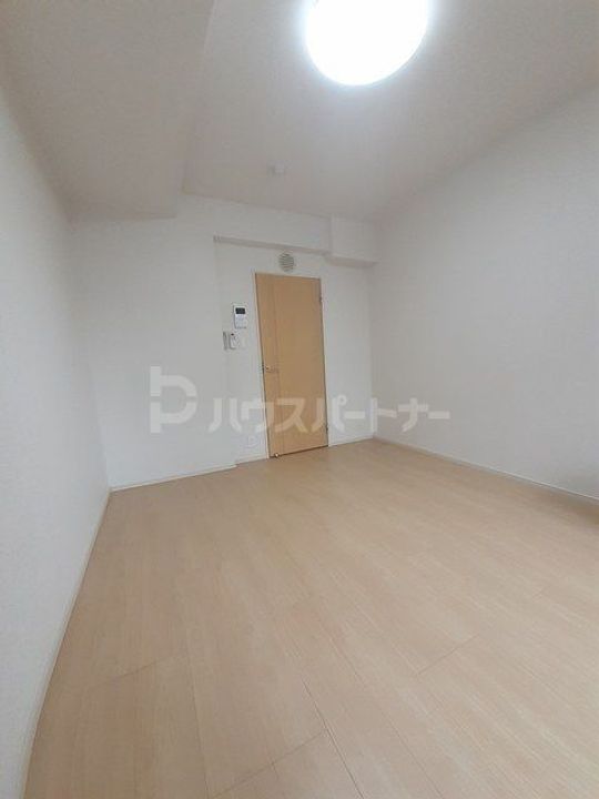 ローズボヌールIIIの居間