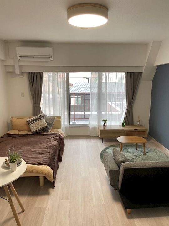 静鉄音羽ビルマンションの居間