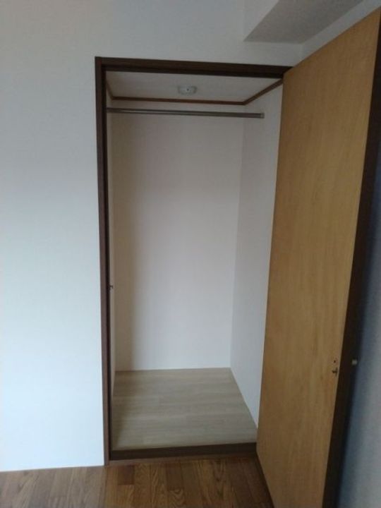 エクセル中川原の内装