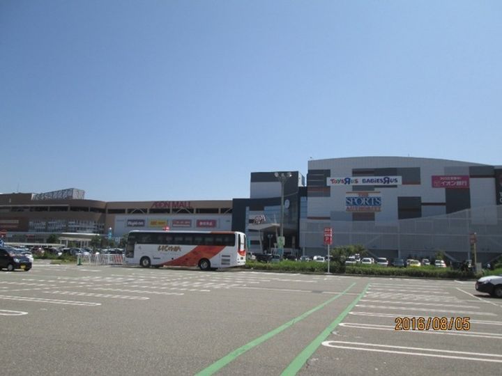 サンビューム明園の周辺