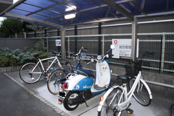 大阪府枚方市北中振1(アパート)の賃貸物件の地図