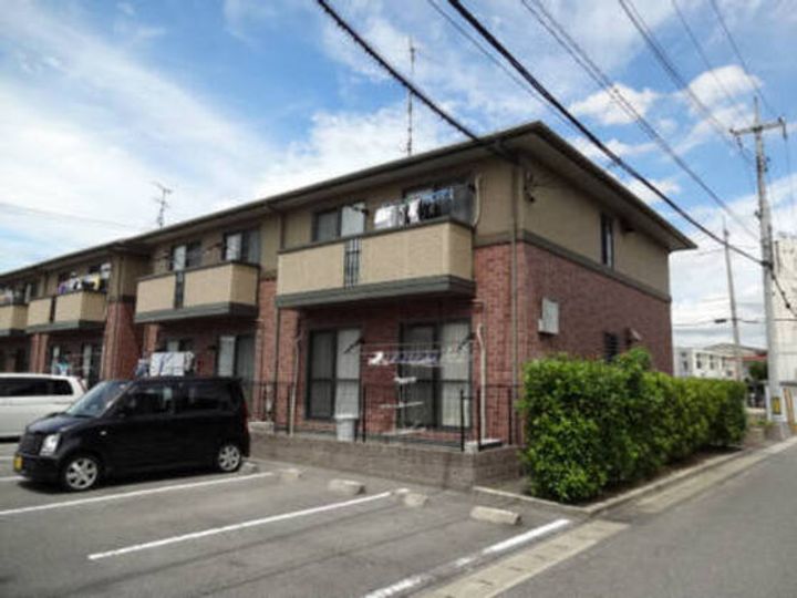 メゾンドールβ C棟の外観