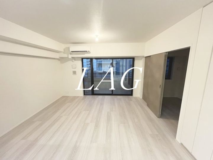 東京都八王子市八日町(マンション)の賃貸物件の居間