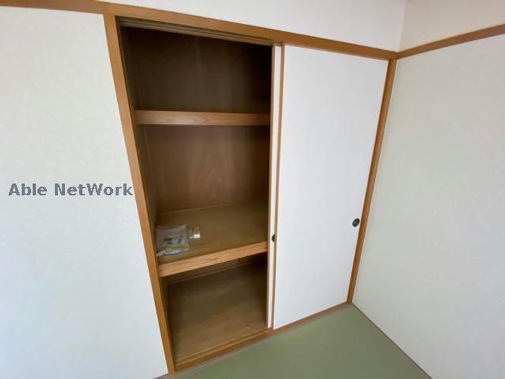 シャーレン杉並IIの内装