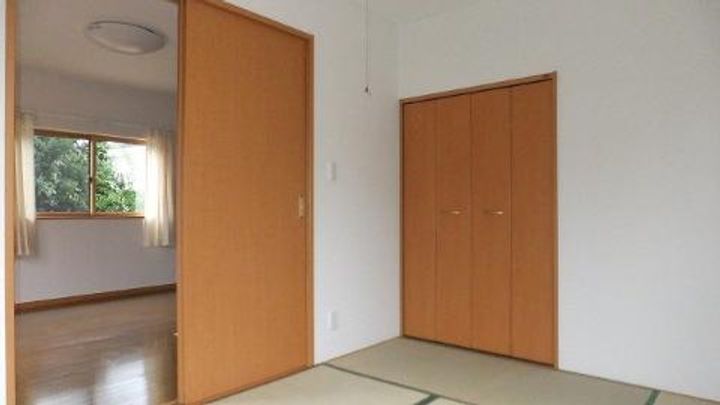 青森県八戸市吹上3(一戸建)の賃貸物件の居間