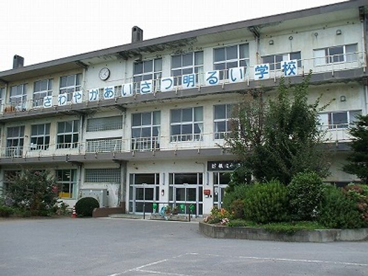 セジュール杉本の周辺