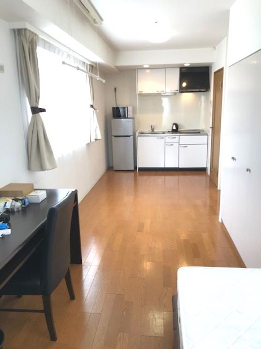 カスタリア大町の居間