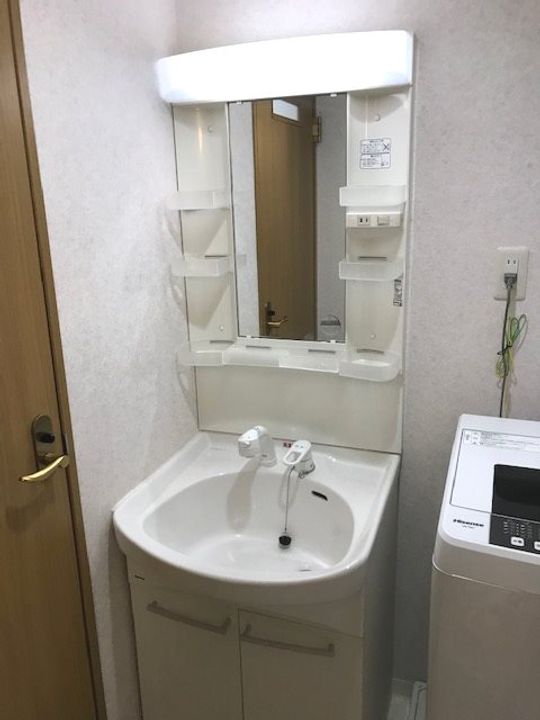 カスタリア大町の内装