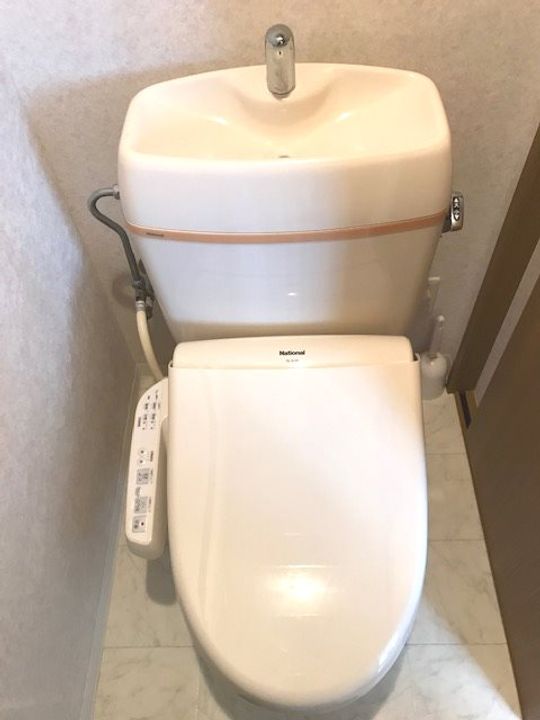 カスタリア大町の内装