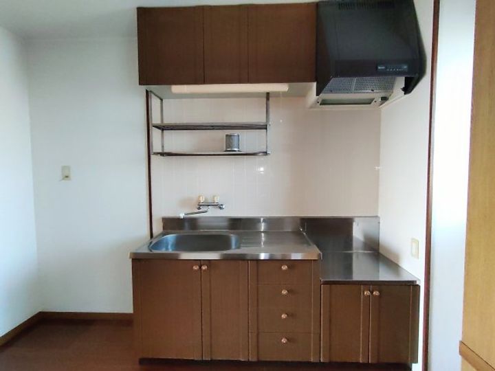 グリーンハイツ札元のキッチン