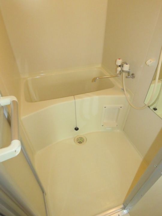 グランドガーデンの風呂