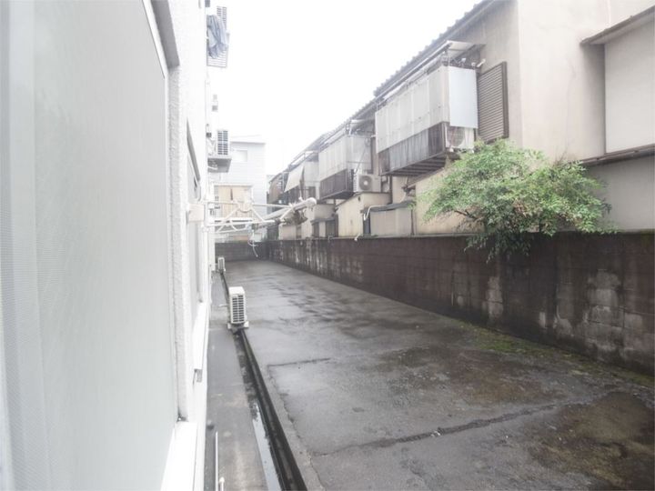 上賀茂松柏の内装