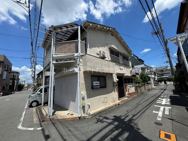 大阪府寝屋川市清水町(一戸建)の賃貸物件の外観