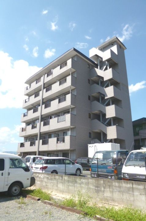 福岡県久留米市東合川6(マンション)の賃貸物件の外観