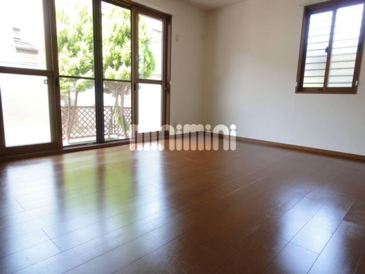 神奈川県鎌倉市大船(一戸建)の賃貸物件の居間